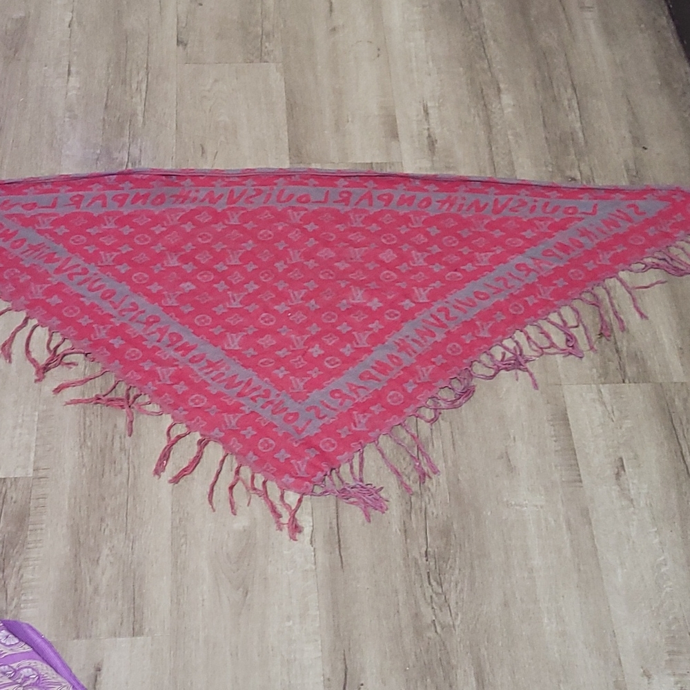 Authentic Louis Vuitton scarf